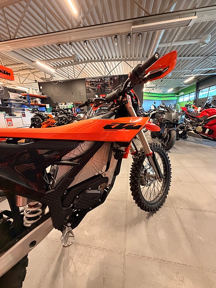 KTM FREERIDE E 660W / NYHET 9 of 15