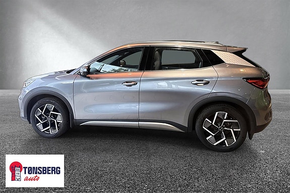 BYD Atto 3 8 of 29