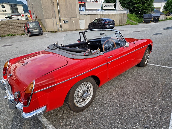 MG MGB 6 of 20