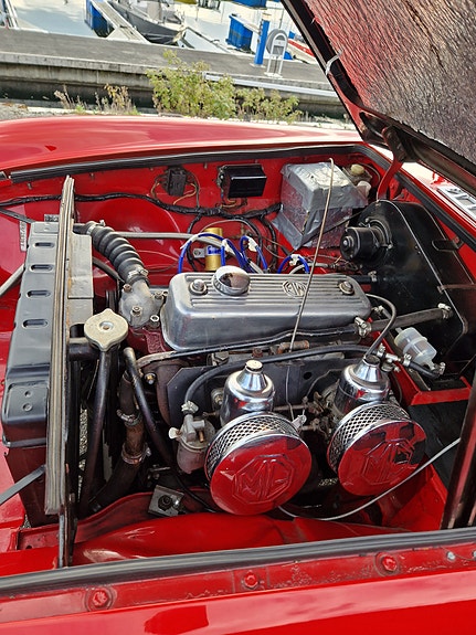 MG MGB 15 of 20