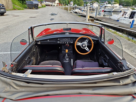 MG MGB 7 of 20