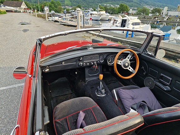 MG MGB 18 of 20