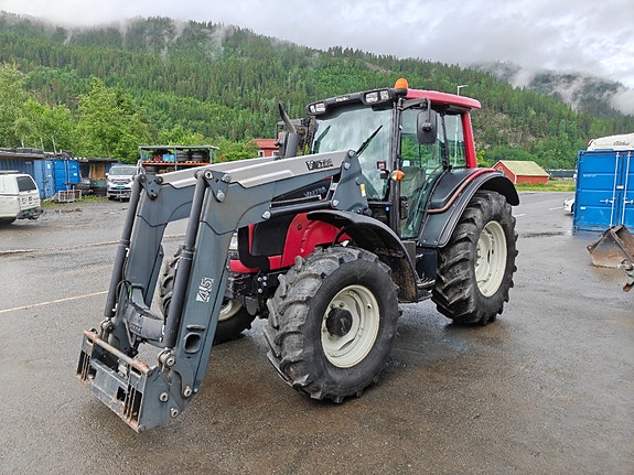 Valtra N101