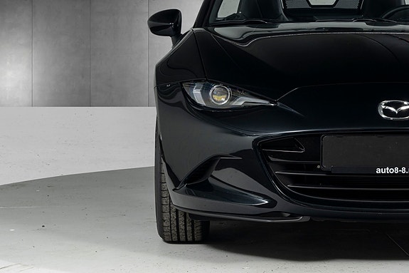 Mazda MX-5 6 of 27