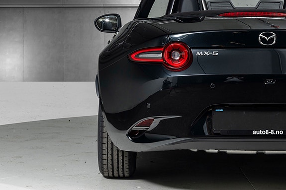 Mazda MX-5 26 of 27