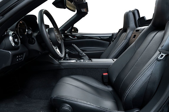 Mazda MX-5 19 of 27