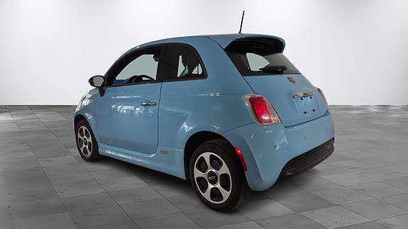Fiat 500 3 of 5