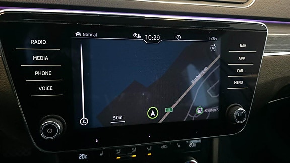 Skoda Superb 29 of 30