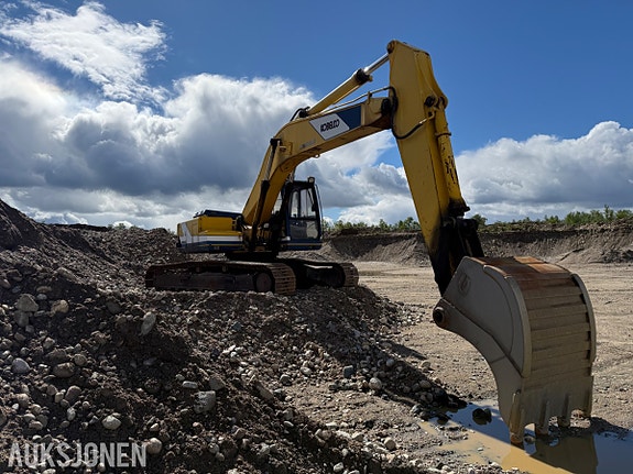 Kobelco SK200LC Mark 3 2 of 5