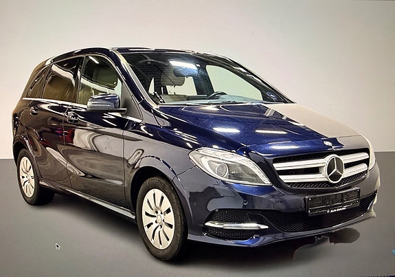 Mercedes-Benz B-Klasse 2 of 5