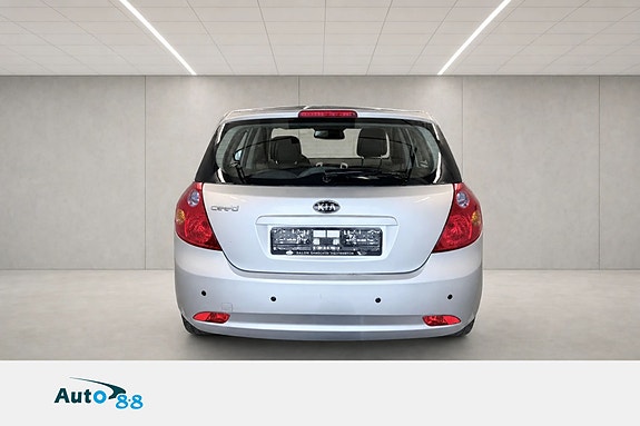 Kia Ceed 5 of 5