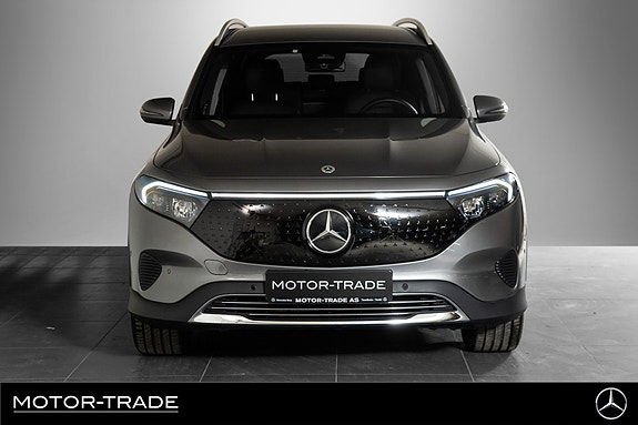 Mercedes-Benz EQB300 4 of 5