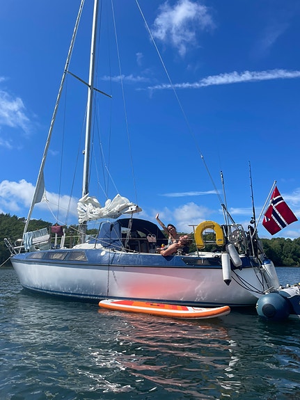 Maxi 95 – Velholdt og oppgradert turbåt – Klar for sesongen 24 of 30