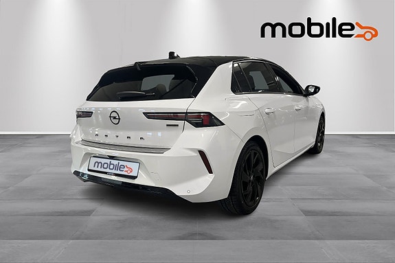 Opel Astra 3 of 5