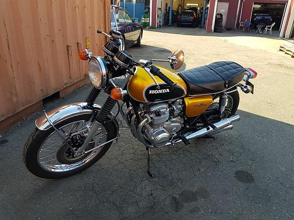 Honda CB 500 Four, 1972 mod., Gullfarget 4 of 4