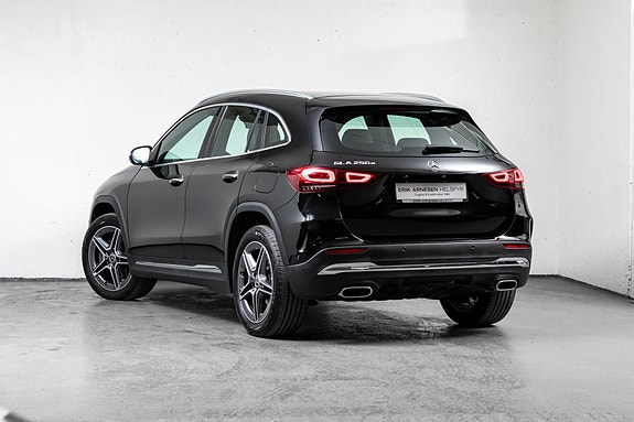 Mercedes-Benz Gla250E 2022 photo 2