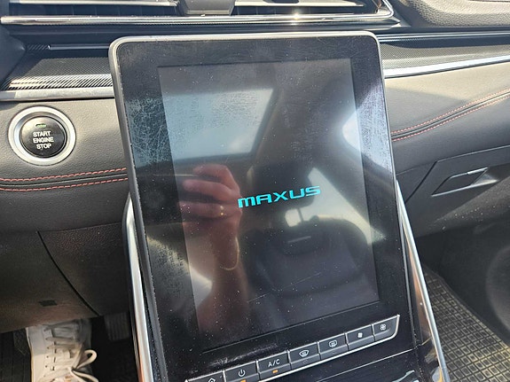 Maxus Euniq 6 11 of 21