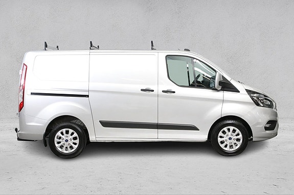 Ford Transit Custom 8 of 26