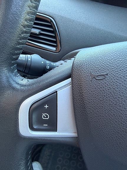 Renault Grand Scenic III 24 of 30