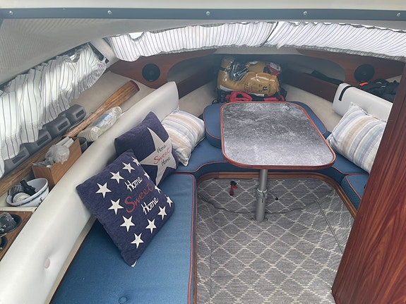 Draco 23 Suncab 3 of 5