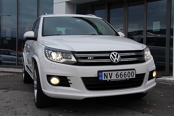 Volkswagen Tiguan 3 of 30