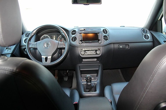 Volkswagen Tiguan 19 of 30