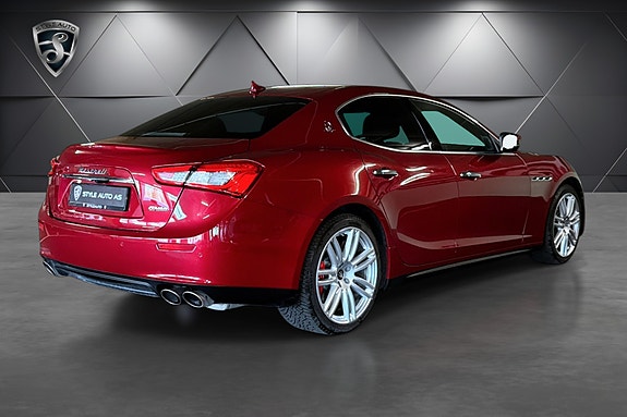 Maserati Ghibli 5 of 5