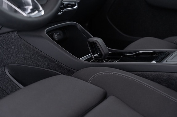 Volvo C40 14 of 30