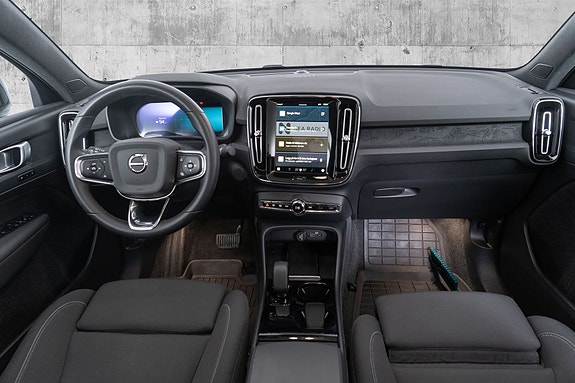 Volvo C40 28 of 30