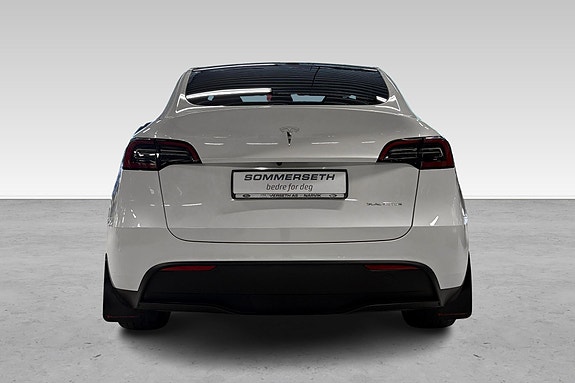 Tesla Model Y 9 hos Sommerseth