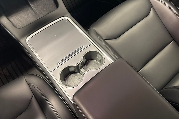 Tesla Model Y 25 hos Sommerseth