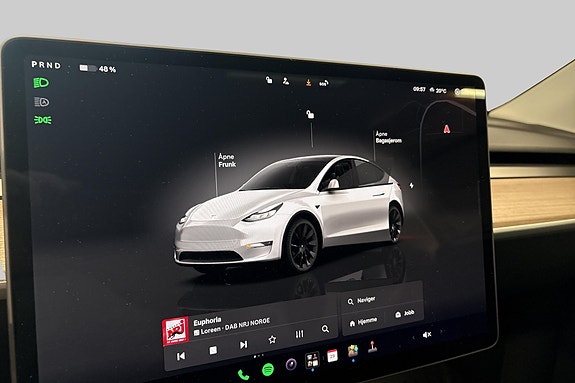Tesla Model Y 20 hos Sommerseth