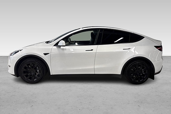 Tesla Model Y 6 hos Sommerseth