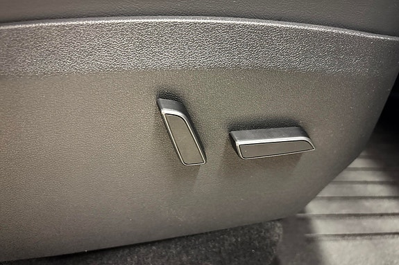 Tesla Model Y 27 hos Sommerseth