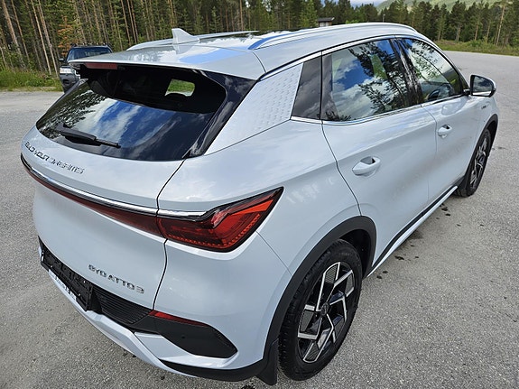 BYD Atto 3 5 of 5