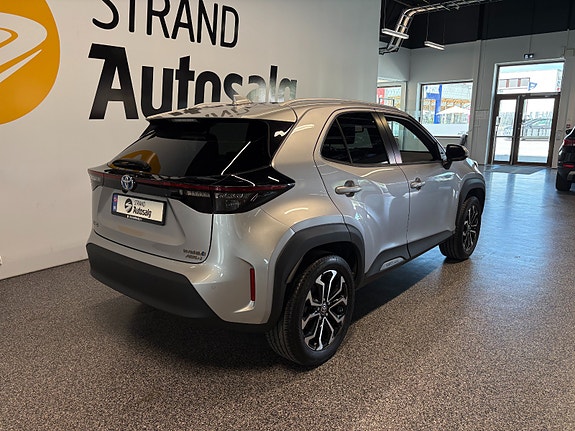 Toyota Yaris Cross 4 of 5