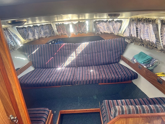 Marex 27 Sun Cruiser 5 of 5