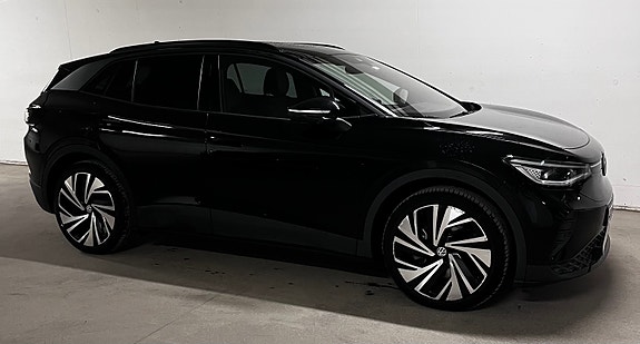 Volkswagen ID.4 4 of 5