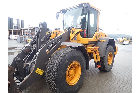 Volvo L90H 5 of 5