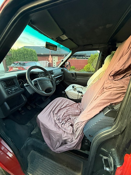 Volkswagen Caravelle 13 of 15