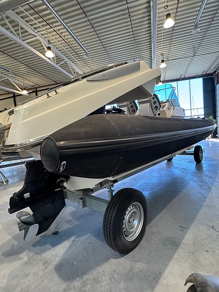 2006 Goldfish 25 RIB Tender, en eiers båt 4 of 5