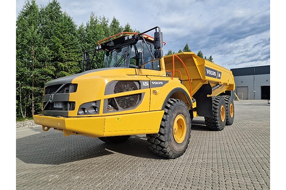 Volvo A25G 3 of 5