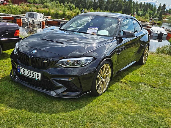 BMW M2 2 of 5