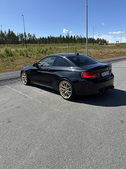 BMW M2 3 of 5