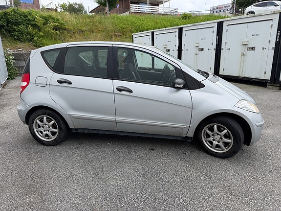 Mercedes-Benz A150 6 of 20