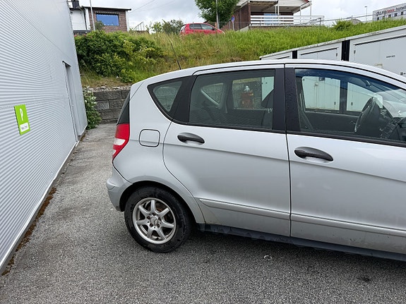 Mercedes-Benz A150 5 of 20