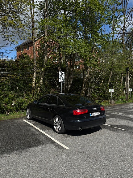 Audi A6 5 of 14