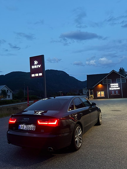 Audi A6 11 of 14