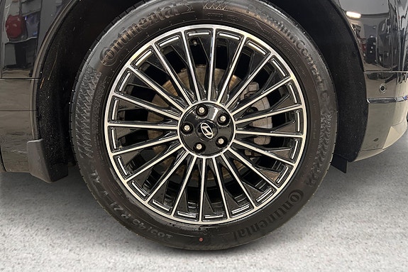 Hyundai Ioniq 9 5 of 5
