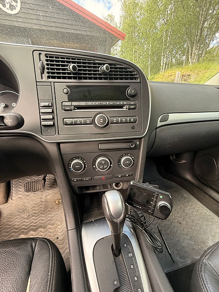 Saab 9-3 8 of 19